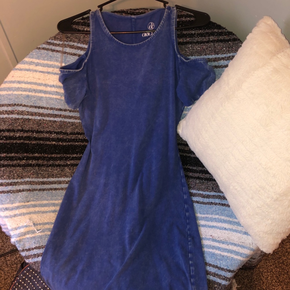 Decree dress
